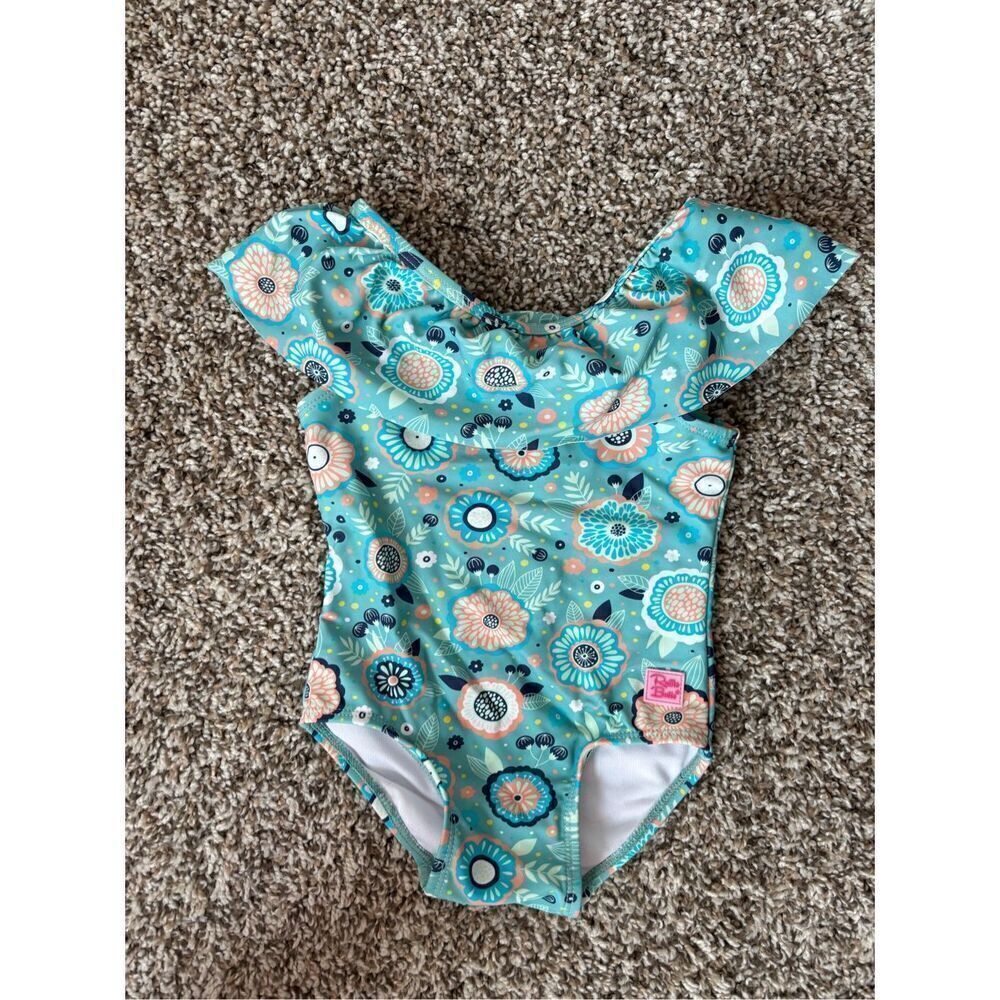 ❤️RuffleButts Baby Girl Island Dream Scallop Swimsuit